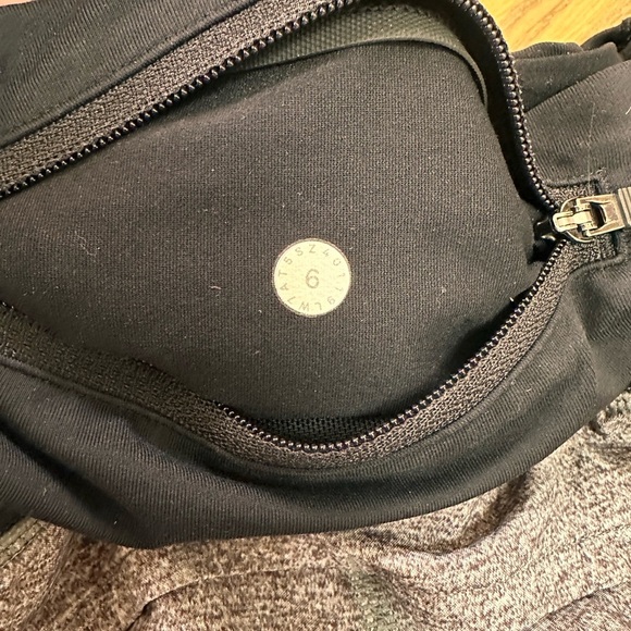 lululemon athletica Run Time II Heather Gray Lux Black and Gray Athletic Shorts - Picture 3 of 4